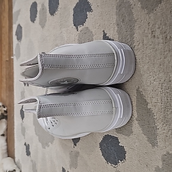 Light Mint Green Converse Platform High Tops - Picture 4 of 10